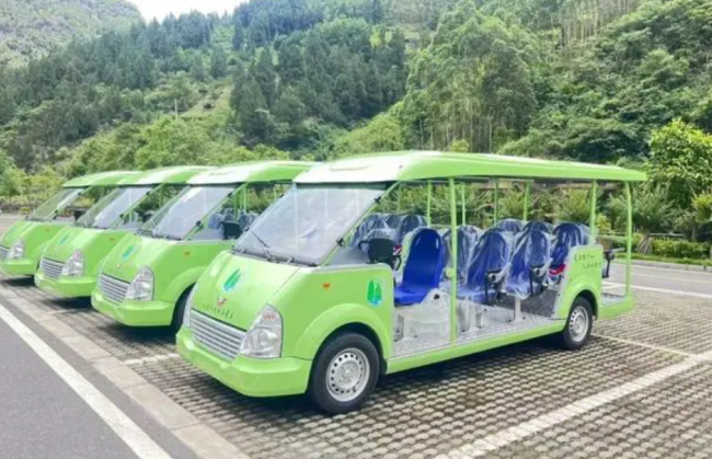 貴州水銀河景區成功交付五菱觀光車，助力旅游業發展